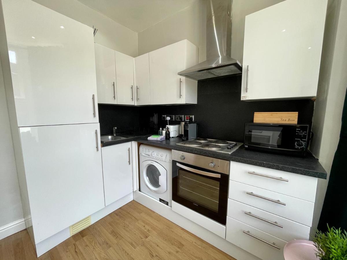 1 Bed 2 Person Apartment City Centre Кардифф Экстерьер фото
